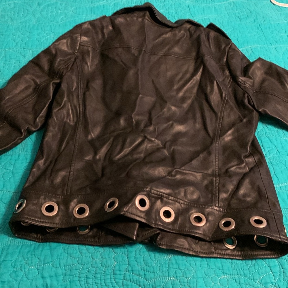 Zara Basic Jacket With Zipper Details - image 4